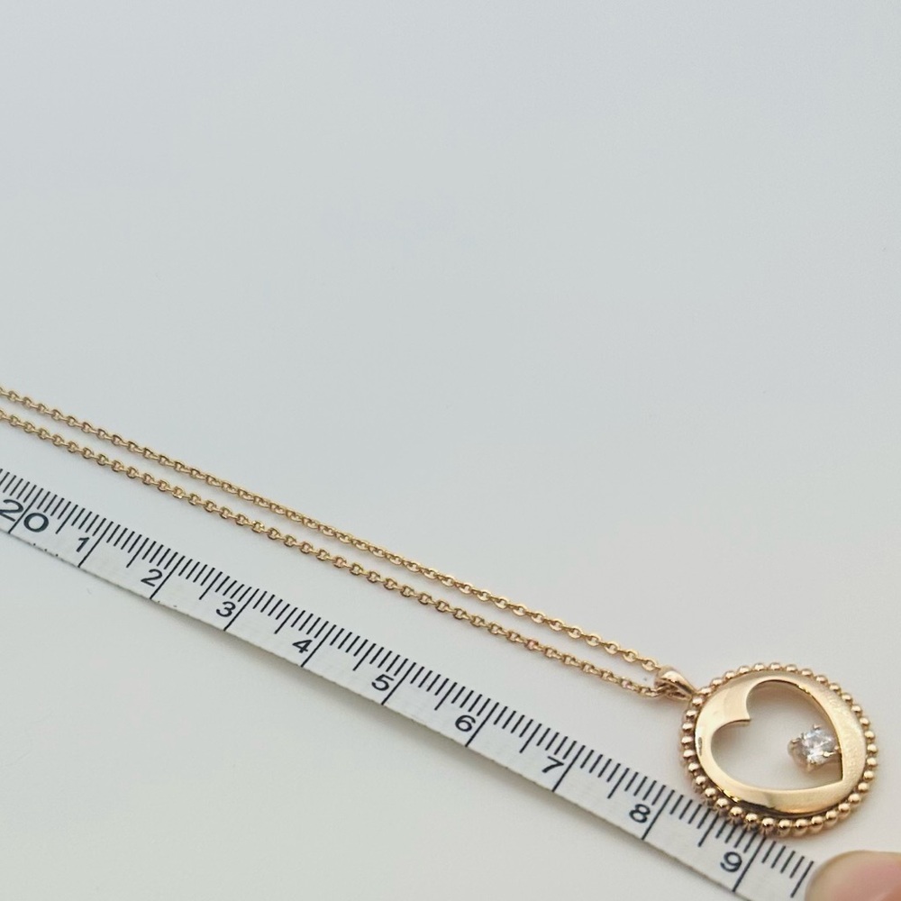 Elegant Gold Heart Pendant Necklace